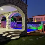 Вилла Reisdere Kiralik Havuzlu Кешме